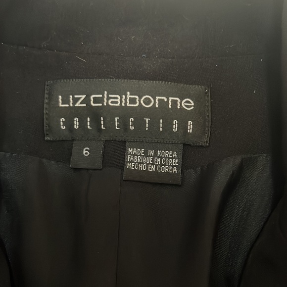 Long belted (or unbelted) blazer. - Picture 8 of 8